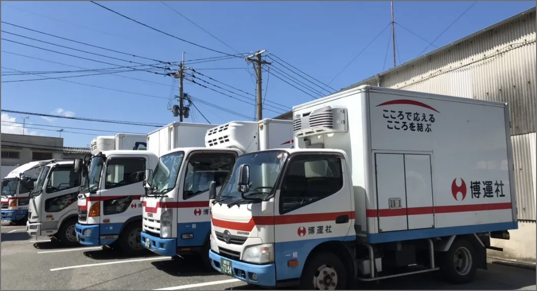福岡の運送会社は採用4tトラック
